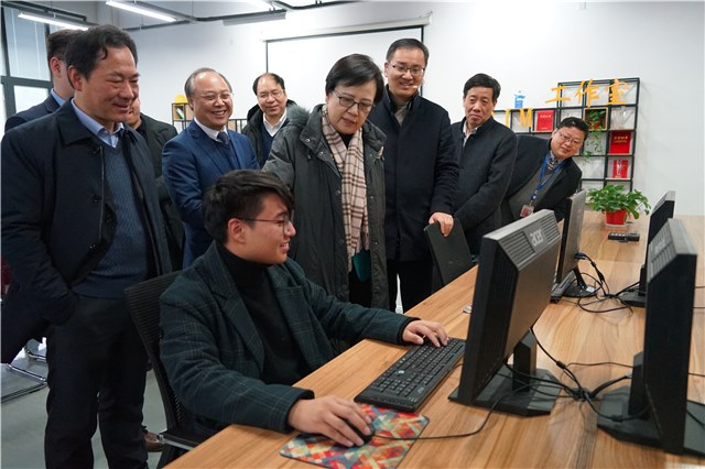 http://www.czie.edu.cn/czie_article_upload_files/czie/201901/20190111105612690.jpg