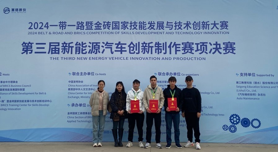 1d5ed83d27804c8c_jpeg_cthumb.jpg 1d5ed83d27804c8c_jpeg_cthumb.jpg