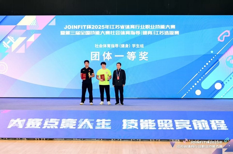 ddc9422e15d985865ca8ff9618bcbdb.jpg ddc9422e15d985865ca8ff9618bcbdb.jpg